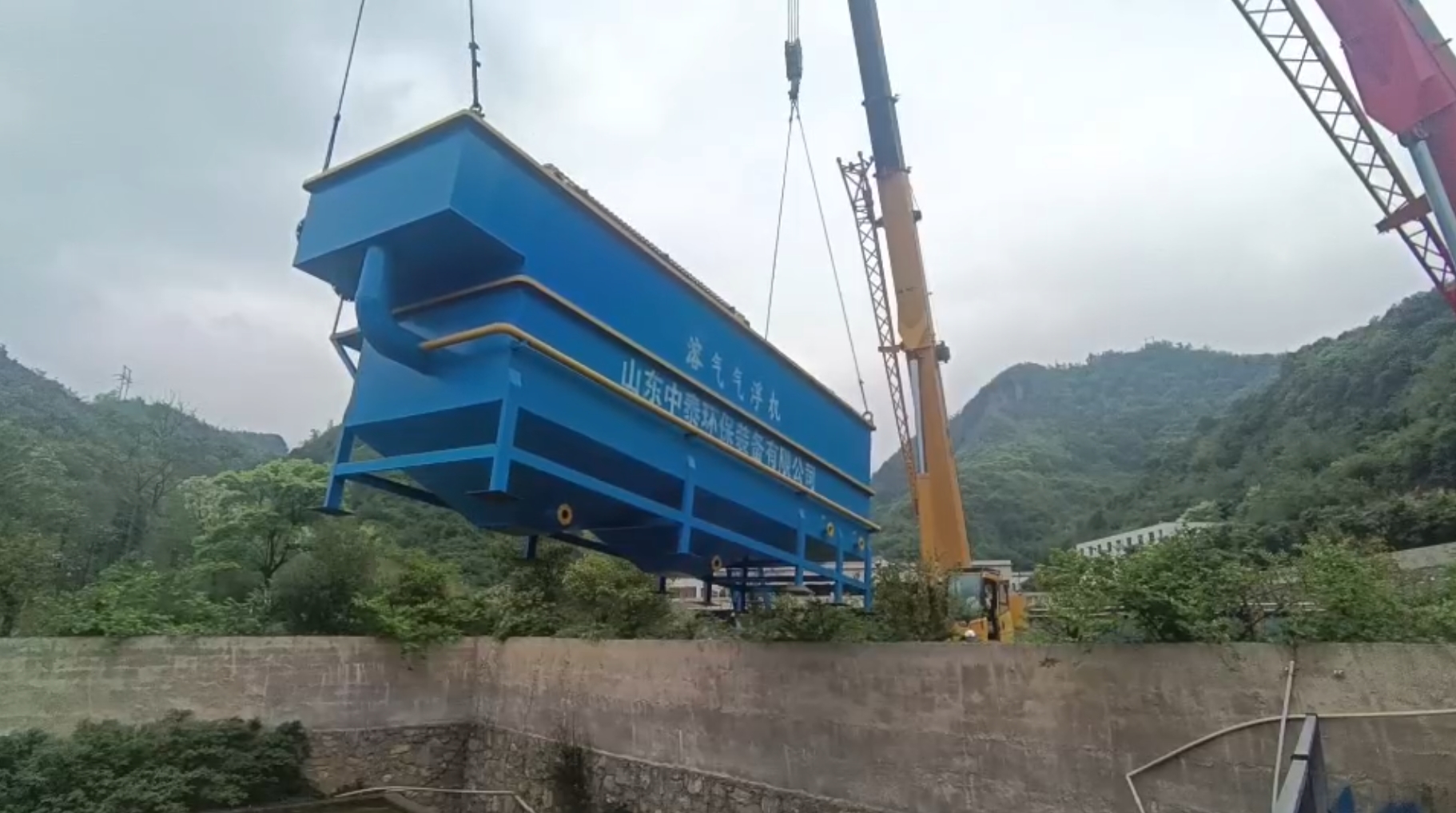 氣浮機，高效氣浮機，溶氣氣浮機，氣浮機安裝現(xiàn)場